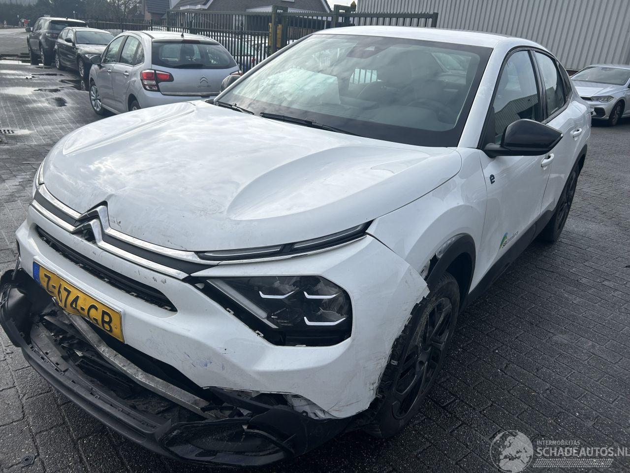 Citroën E-C4 X  plus 54kWh