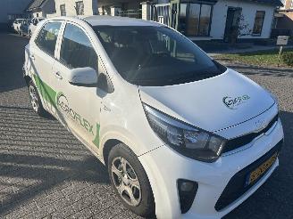 Kia Picanto 1.0 Comfortline picture 3