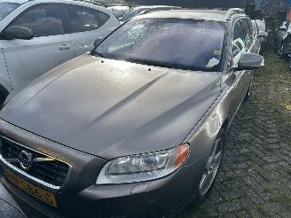 škoda osobní automobily Volvo V-70 2.0  D3 2012/6