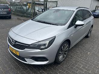 Käytettyjen passenger cars Opel Astra Sports Tourer 1.5 CDTI   ( Schadevrij ) 2020/11