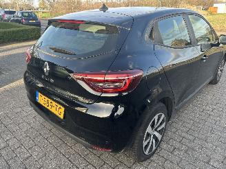 Renault Clio 1.0 TCe Equilibre  5 drs picture 4