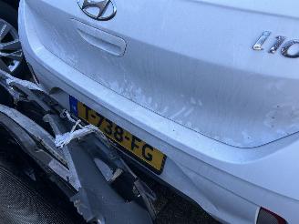 Hyundai I-10 1.0 Blue Comfort picture 6