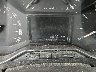 Citroën C3 1.2 picture 7