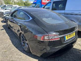 Tesla Model S Longe Range picture 6