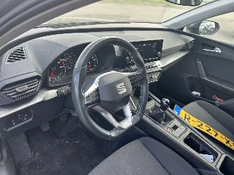 Seat Leon Sportstourer 1.0 TSI  Reference picture 12