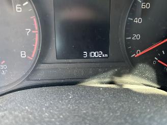 Kia Stonic 1.0 T-GDI  DynamicLine  ( 31002 Km ) picture 9