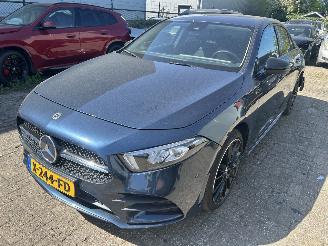 Vaurioauto  passenger cars Mercedes A-klasse 250 E Sedan EQ power Automaat 2021/4