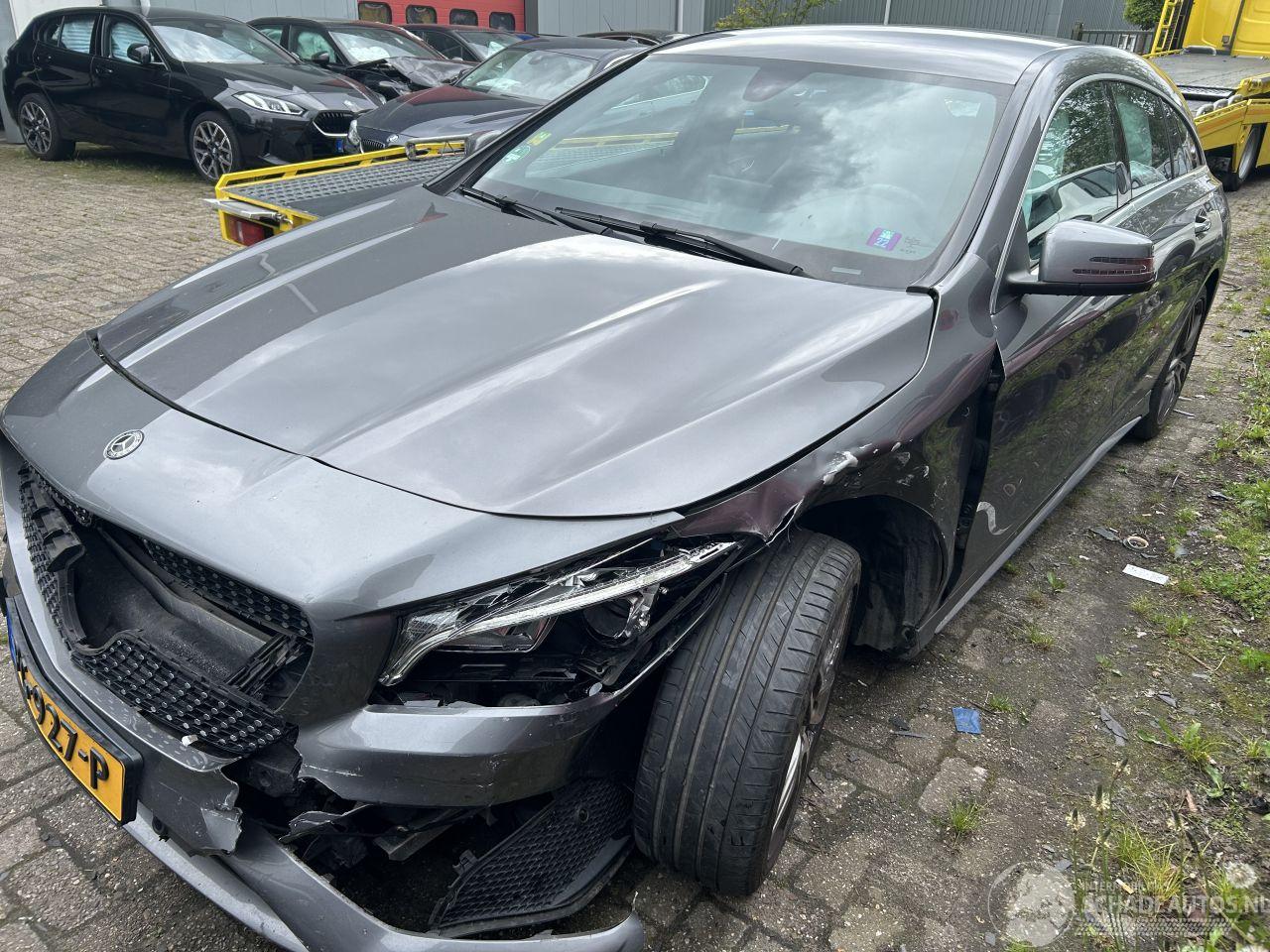 Mercedes Cla-klasse Shooting Brake 180 D Business Sol AMG Automaat