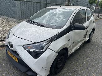škoda osobní automobily Toyota Aygo 1.0 VVT-I   X-Fun 2020/11