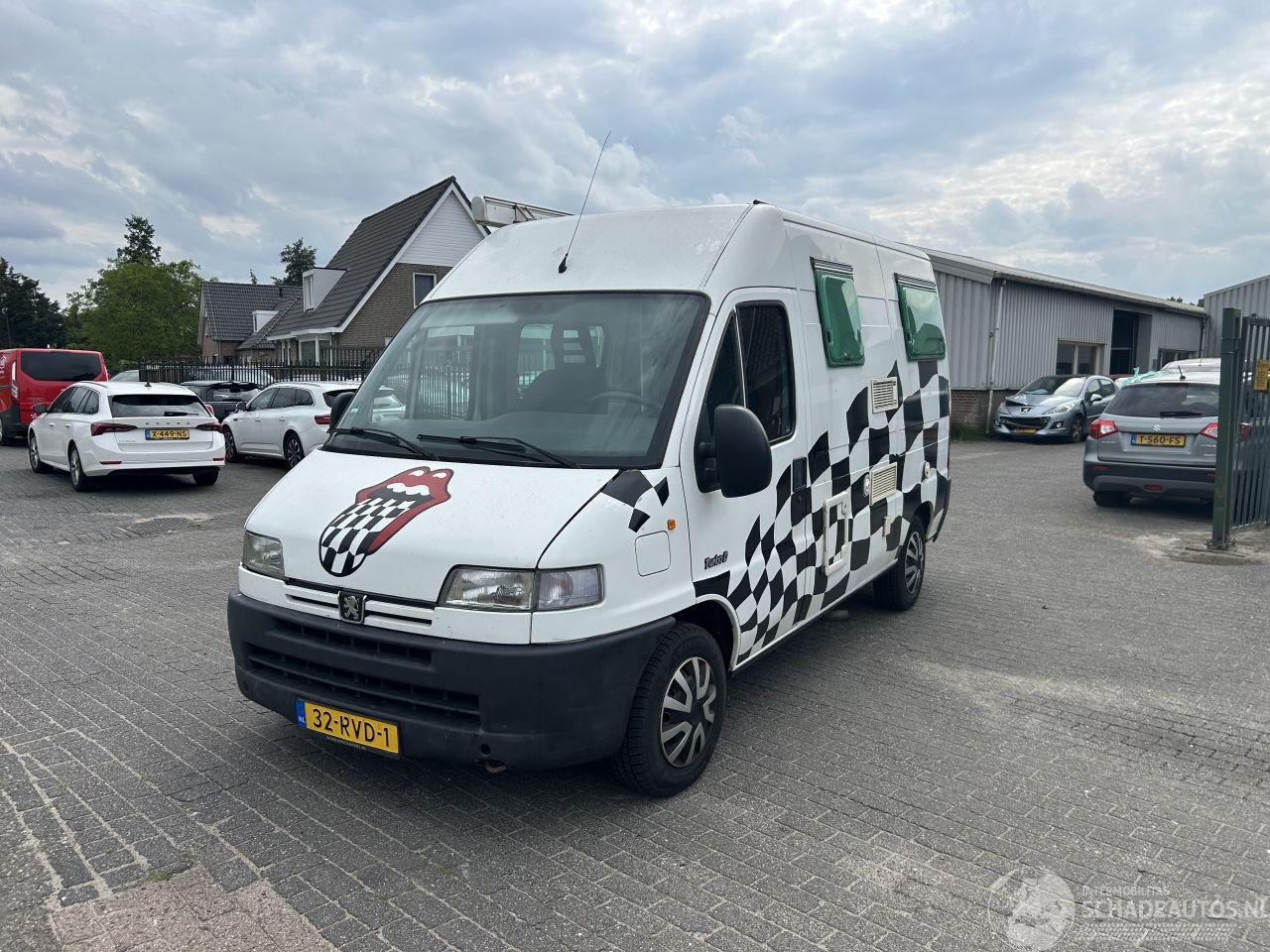 Peugeot Boxer 