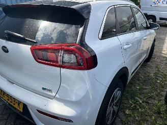 Kia Niro 1.6 GDI  Hybrid  Automaat picture 4