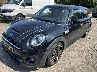 krockskadad bil auto Mini Cooper S 2.0 Automaat  John Works Cooper  ( Leer - Panoramadak ) 2020/7