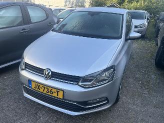 skadebil auto Volkswagen Polo 1.2 TSI 2016/6