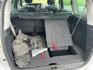 Renault Scenic 1.5 DCI  Bose  7 persoons picture 9