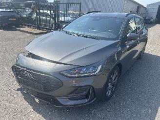 Ford Focus Wagon 1.0 Ecoboost Hybrid ST Line X  Automaat picture 1