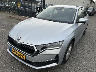 Skoda Octavia 1.5 TSI  Hybrid  Automaat Stationcar First Edition 2024/8
