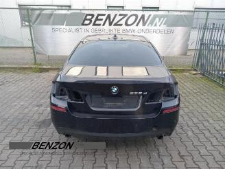Coche siniestrado BMW 5-serie 5 serie (F10), Sedan, 2009 / 2016 535d 24V 2013/10