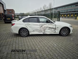 BMW 3-serie 3 serie (G20), Sedan, 2018 330e 2.0 TwinPower Turbo 16V picture 4