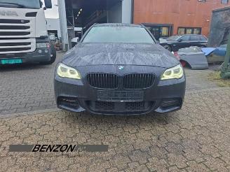 Coche siniestrado BMW 5-serie 5 serie Touring (F11), Combi, 2009 / 2017 M550d xDrive 24V 2015/3