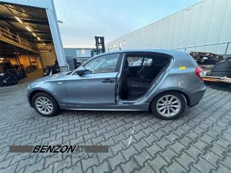 Vrakbiler auto BMW 1-serie 1 serie (E87/87N), Hatchback 5-drs, 2003 / 2012 118i 16V 2006/12