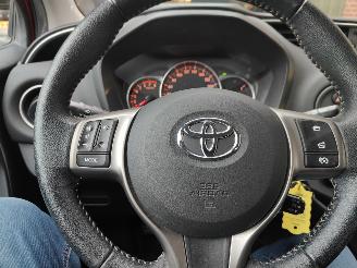 Toyota Yaris 1. VVT-i Lounge Clima Cruise Navi picture 15