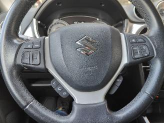 Suzuki Vitara 1.4 Boosterjet Style Smart Hybrid picture 13