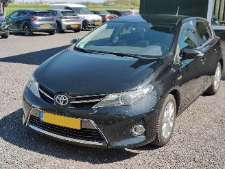 uszkodzony samochody osobowe Toyota Auris 1.8 Hybrid Lease + Aut. Pano Navi 2014/11