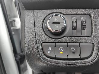 Opel Karl 1.0 120 Jaar Edition picture 22