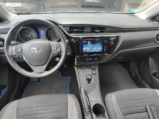 Toyota Auris 1.8 Hybrid Aspiration Aut. picture 24