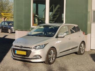 skadebil auto Hyundai I-20 1.2  HP i-Motion Comfort 2016/2