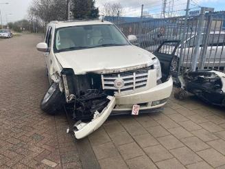 Uttjänta bilar auto Cadillac Escalade Escalade, SUV, 2014 / 2020 6.2 V8 4x4 2014