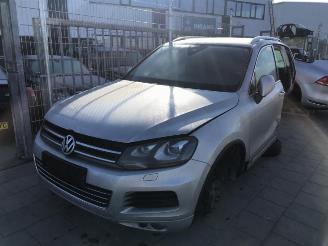 demontáž osobní automobily Volkswagen Touareg Touareg (7PA/PH), SUV, 2010 / 2018 3.0 TDI V6 24V 2010/4