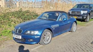 Coche siniestrado BMW Z3 Z3 Roadster (E36/7), Cabrio, 1995 / 2003 2.2 24V 2000