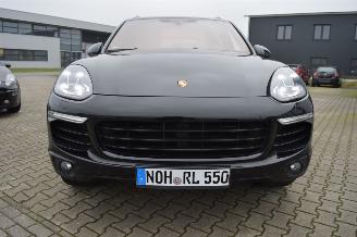 Porsche Cayenne 3,0 Diesel Full options picture 5
