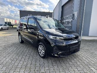 Opel Combo Combo 1.5 Life Edition Led Navi Kamera 5 Sitze picture 3