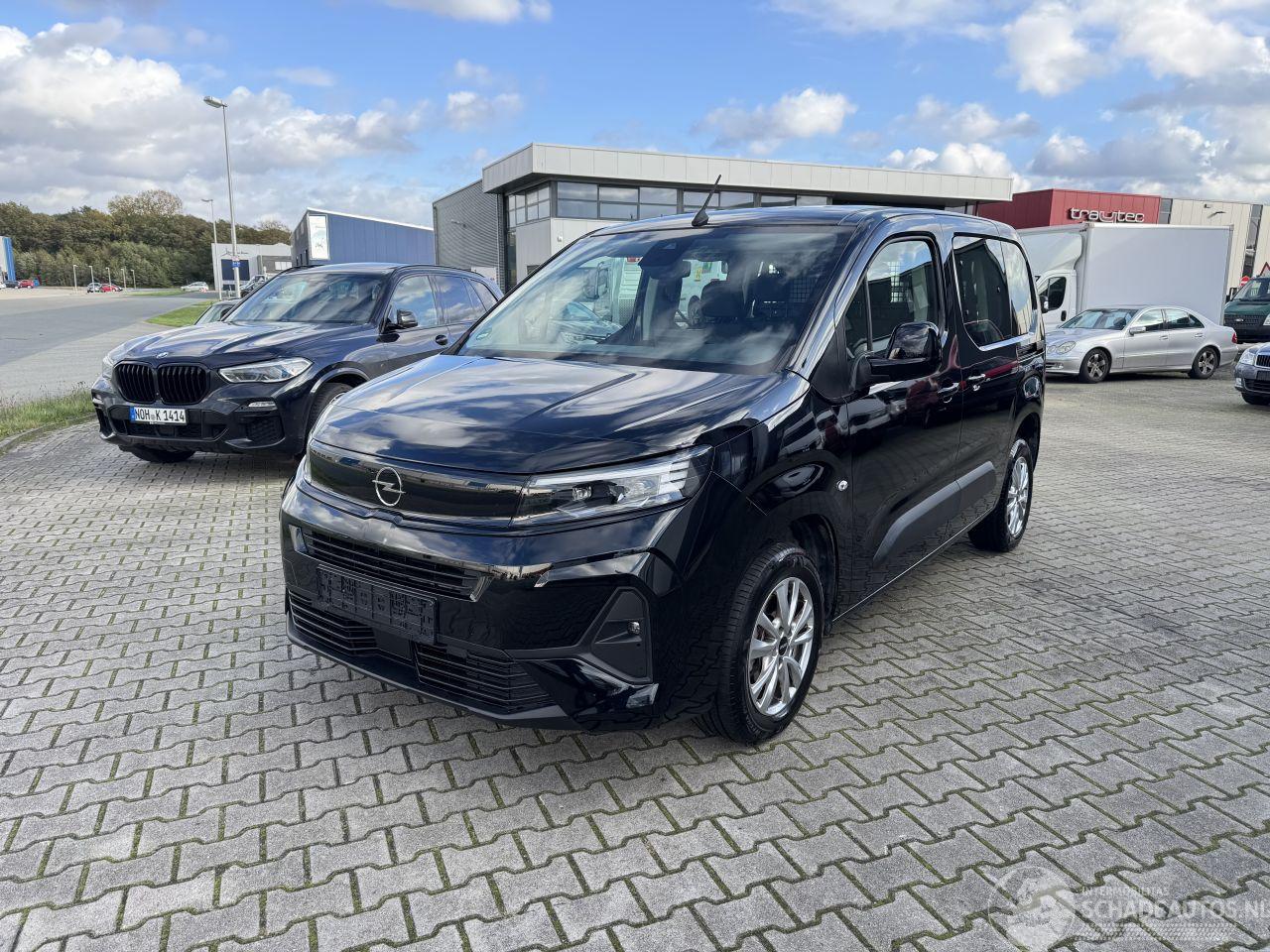 Opel Combo Combo 1.5 Life Edition Led Navi Kamera 5 Sitze