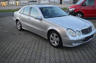 Mercedes E-klasse 200 CDI AVANTGARDE SCHUIFDAK AUTOMAAT SHZ picture 3