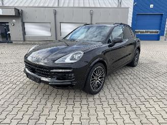 Voiture accidenté Porsche Cayenne 3.0 Automatik Leder LED Panoramadach Luftfederung 2018/8