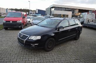 Avarii autoturisme Volkswagen Passat 1.4 TSI COMFORTLINE KOMBI 90 KW 1e HAND 2009/1