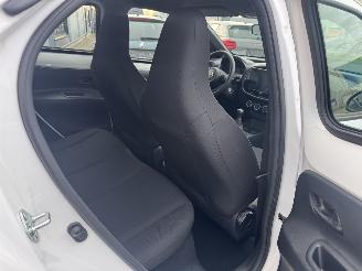 Toyota Aygo Aygo (X) 1.0-l-VVT-i Play Klima Carplay 5 Turig picture 13