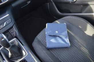 Peugeot 308 Peugeot 308 1,2 Puretech Active Navi Pdc Klima Euro 6 picture 18