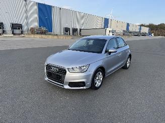 skadebil auto Audi A1 SPORTBACK 1.4 TDI Klima Navi PDC EURO 6 2015/10