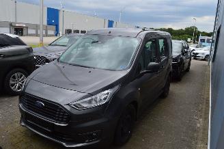 Schadeauto Ford Tourneo Connect 1.0 ECOBOOST 74 KW 5 SITZE FACE LIFT 2019/5