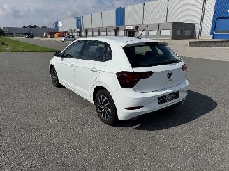 Volkswagen Polo 1.0 Life Led Klima Navi Kamera picture 7