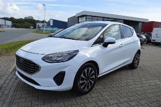 skadebil auto Ford Fiesta Ford fiesta titanium X mild hybrid Navi Kamera Acc Klimatronik 2023/9