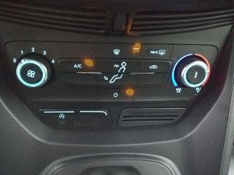 Ford Grand C-Max  picture 22
