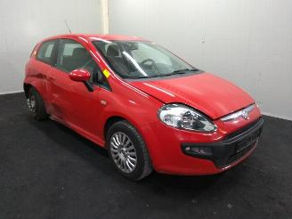 Coche siniestrado Fiat Punto  2011/1