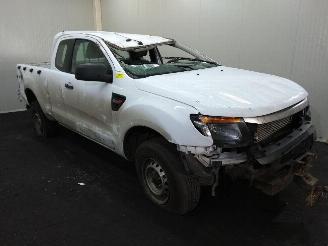 Uttjänta bilar auto Ford Ranger PICKUP 2016/1