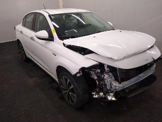 Coche siniestrado Fiat Tipo  2016/1