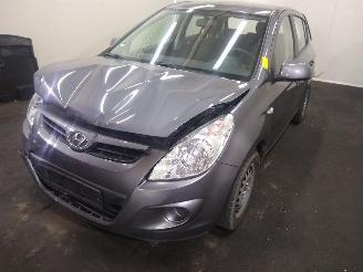 Hyundai I-20  picture 2